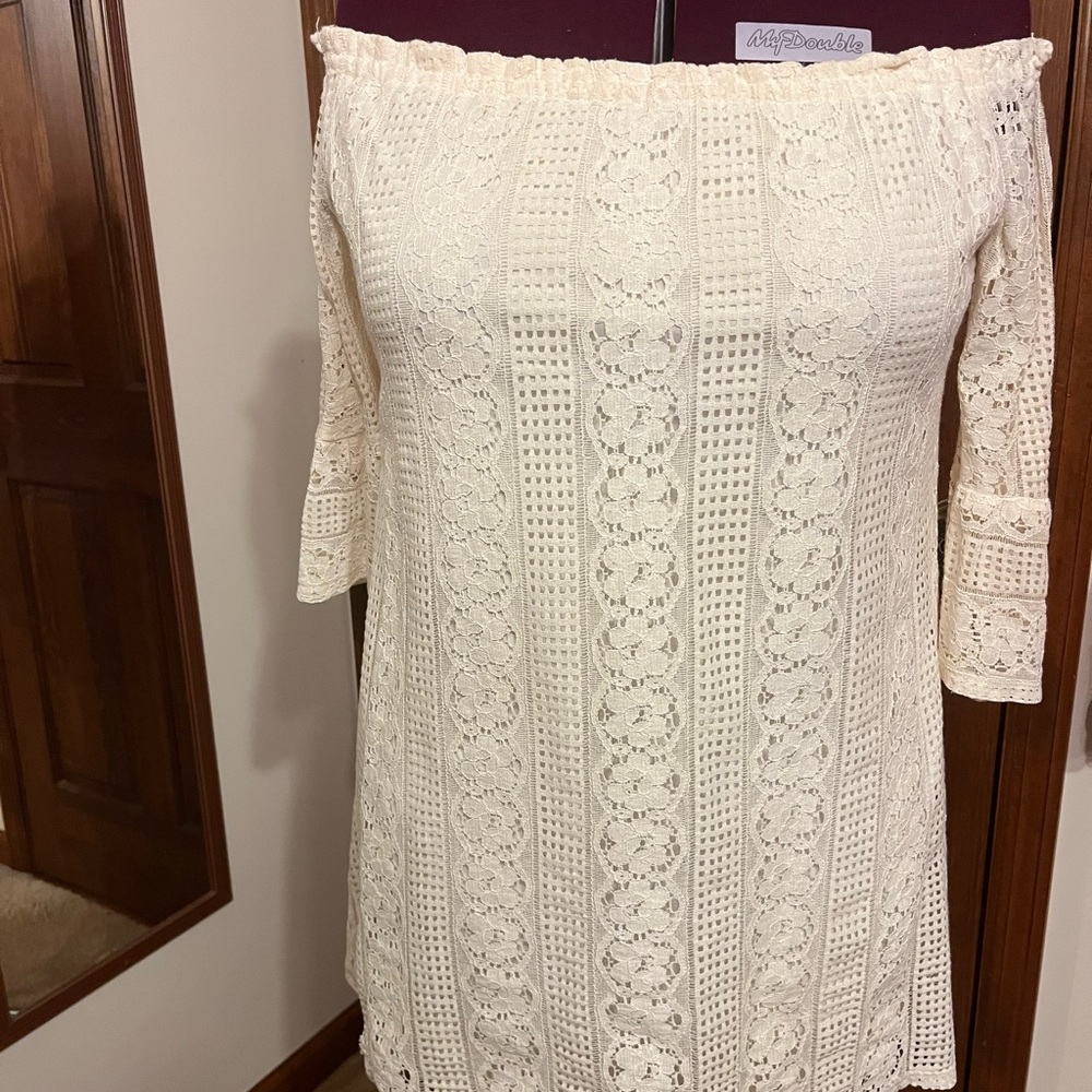 Lace off the shoulder dress XL